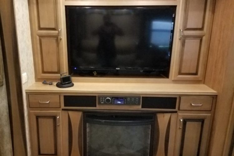 tv- fireplace tv- fireplace