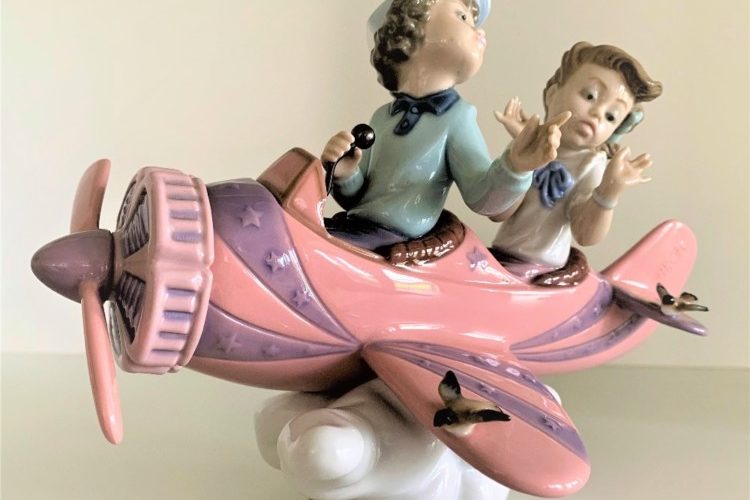 Lladro #5698 Don't Look Down Lladro #5698 Don't Look Down