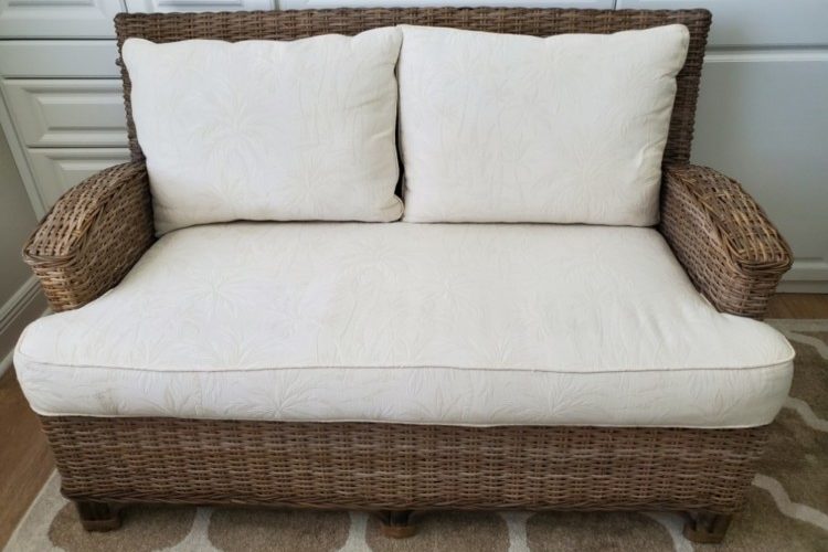 Love Seat Love Seat