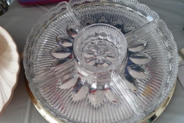 Crystal DIsh.jpg1 Crystal DIsh.jpg1