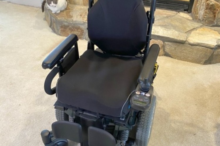 Power wheelchair image 1 Power wheelchair image 1