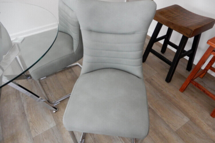Dinette chair