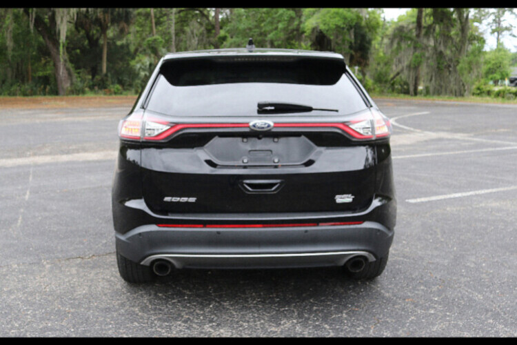 2017 Ford Edge SEL Sport Utility 4Dback