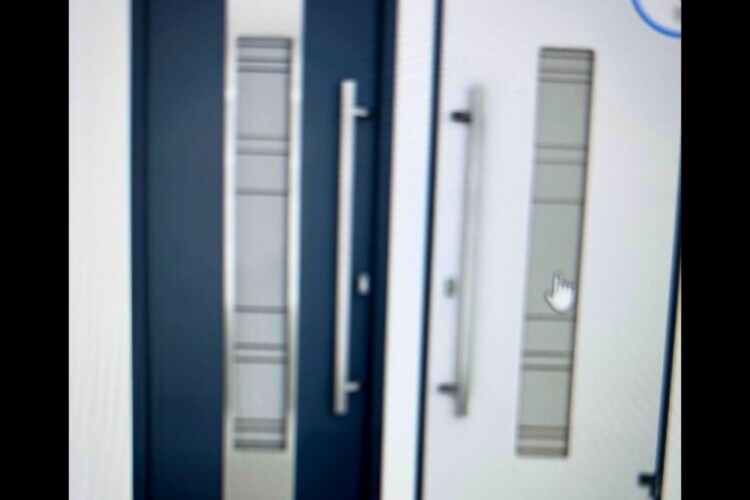 IMG_0565 Front and inside of door