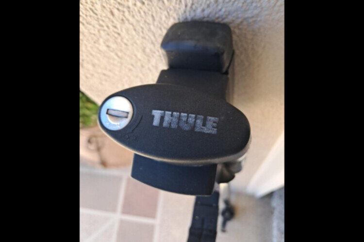 Thule end cap Thule end cap